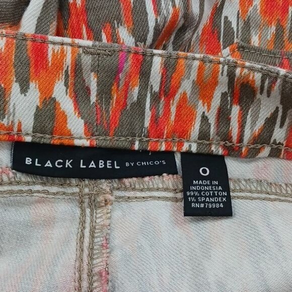 Chico's Black Label Womens Size 4 Multicolor Ikat Print Jeans Slim Fit Stretch - Picture 6 of 6